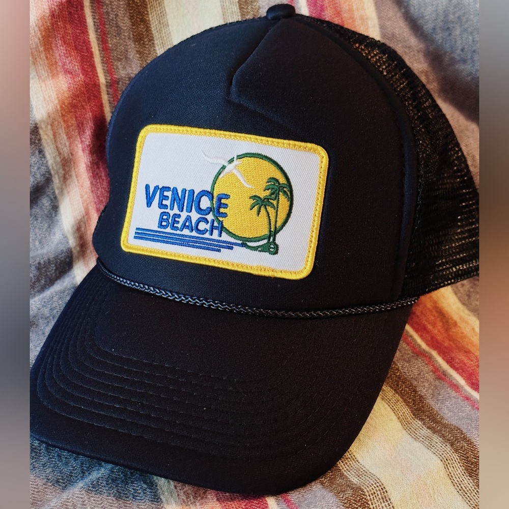 Classic vintage Aviator Nation Venice Beach Trucker Hat